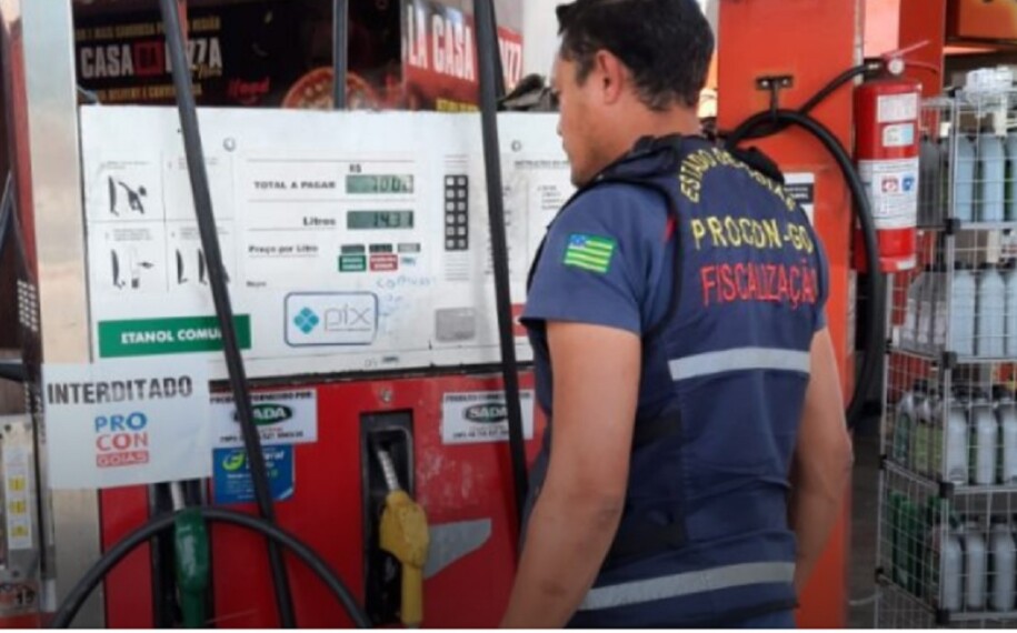 Posto de combustível de Goiânia registrava mais combustível que o abastecido, diz Procon