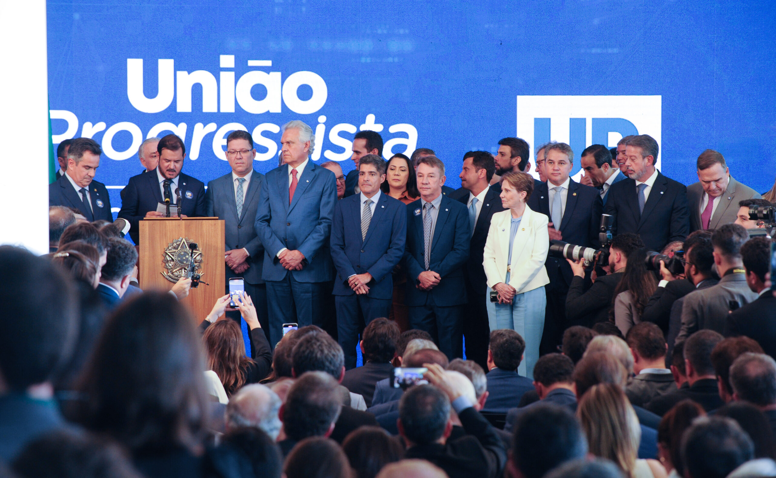 União Brasil e Progressistas lançam federação partidária