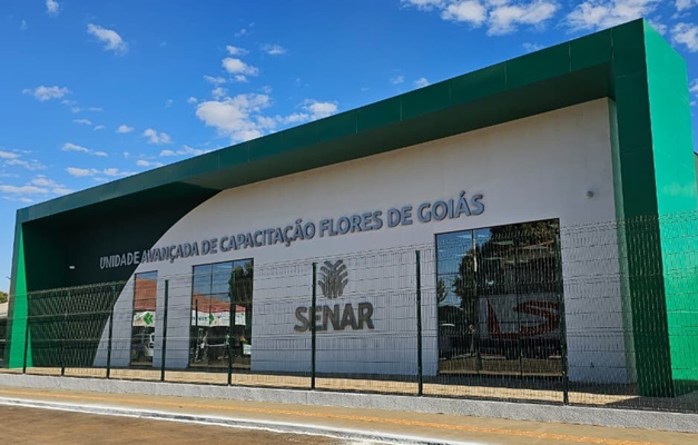 Senar inaugura unidade avançada de capacitação em Flores de Goiás